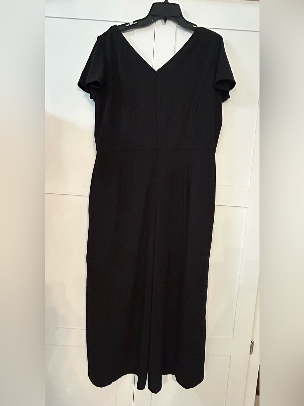 Montgomery Post Black V-Neck Short Sleeve Jumpsuit  1X NWT
